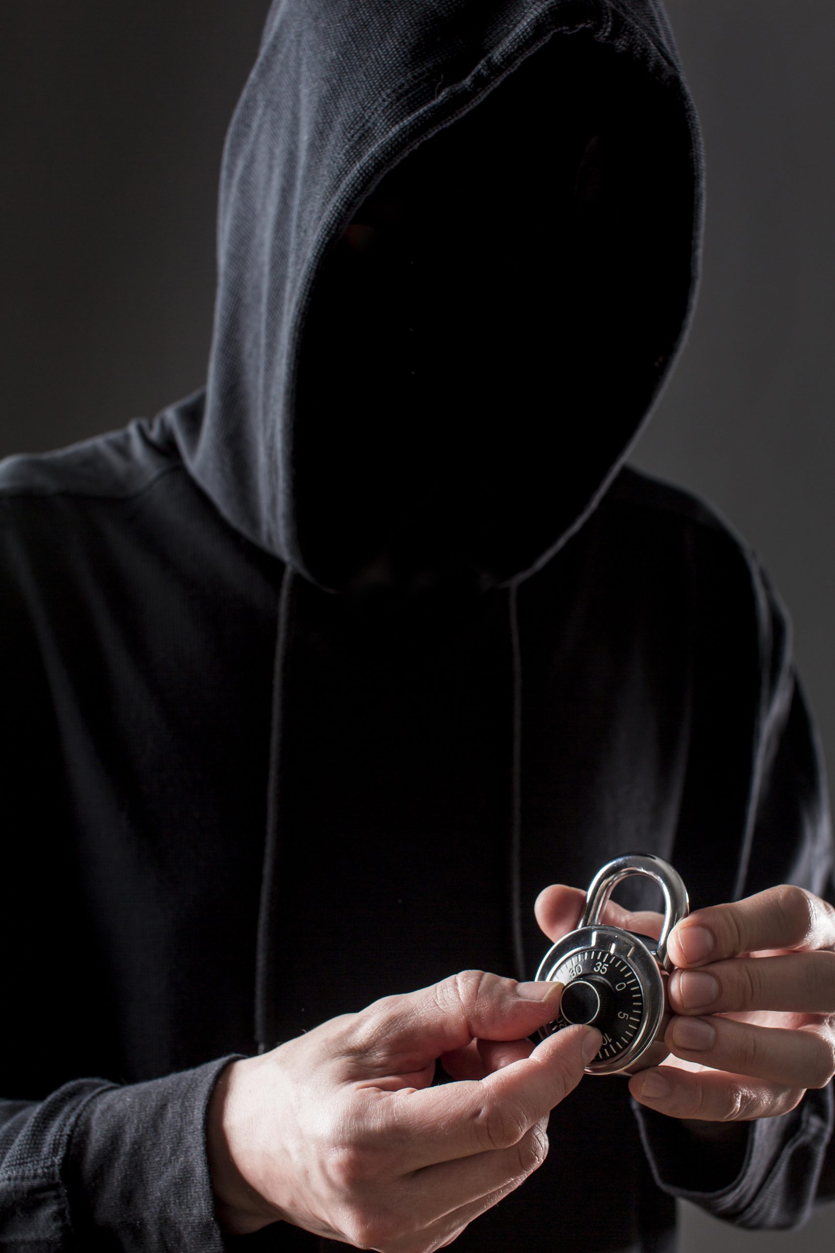 lawyer in France after robbery