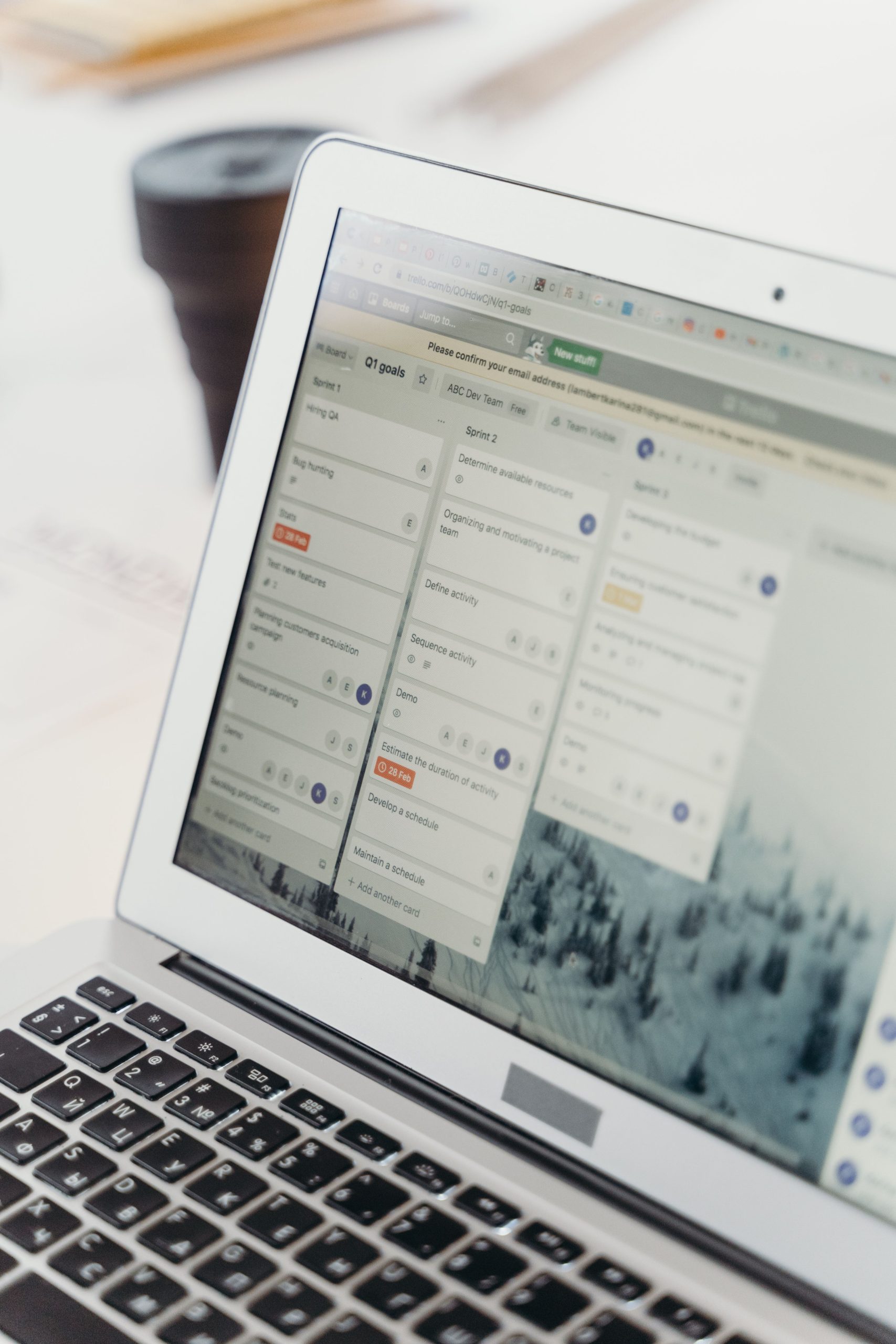 Interface logicielle SaaS et gestion de projet en ligne